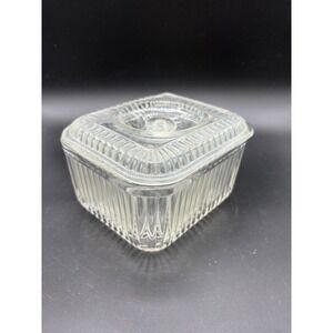 Clear Ribbed Glass Square Food Storage Container With Lid